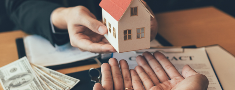 Handling Multiple Offers: A Guide for Real Estate Agents